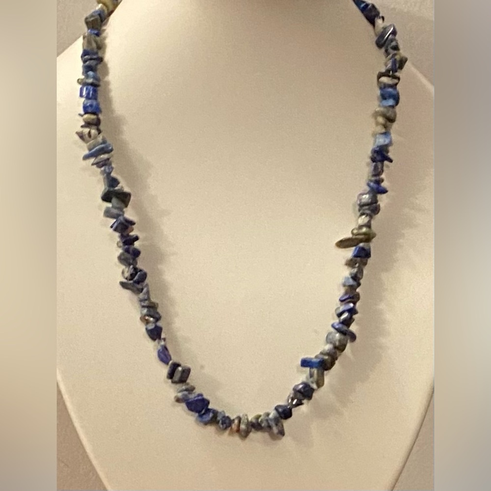 NEW SODALITE Genuine crystal chip necklace
